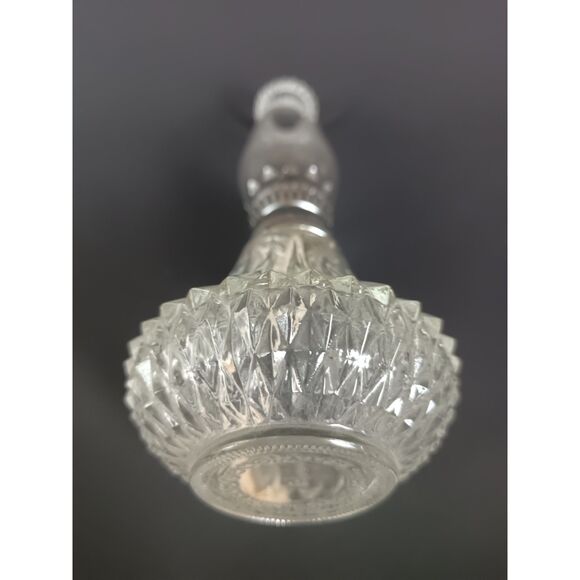 Tiny Oil Lamp With Beaded Chimney Good Working Condition Adorable Decor Piece - Picture 6 of 10